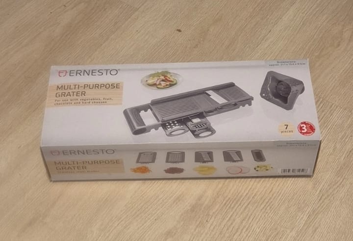 ‎ERNESTO 7-in-1 Multi-Purpose Grater now available! Stainless steel blades for perfect cuts every time.