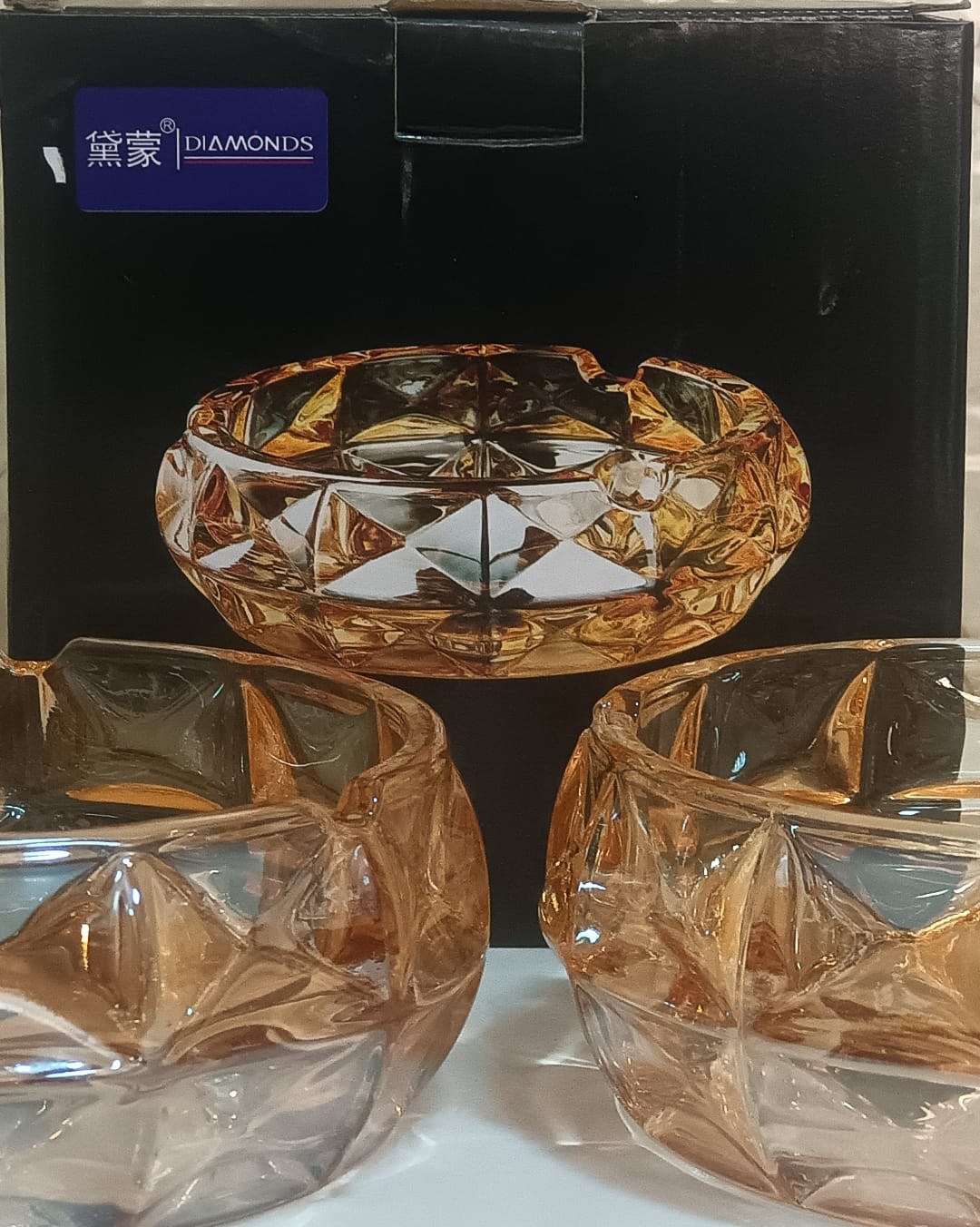 Diamond Glass Ashtray adds a luxury touch to any space.