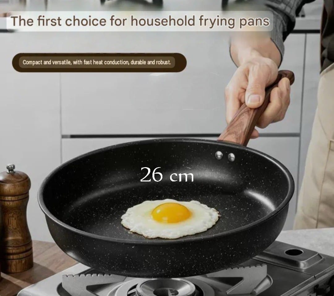 Household Frying Pan 26cm offers fast and even heat conduction.